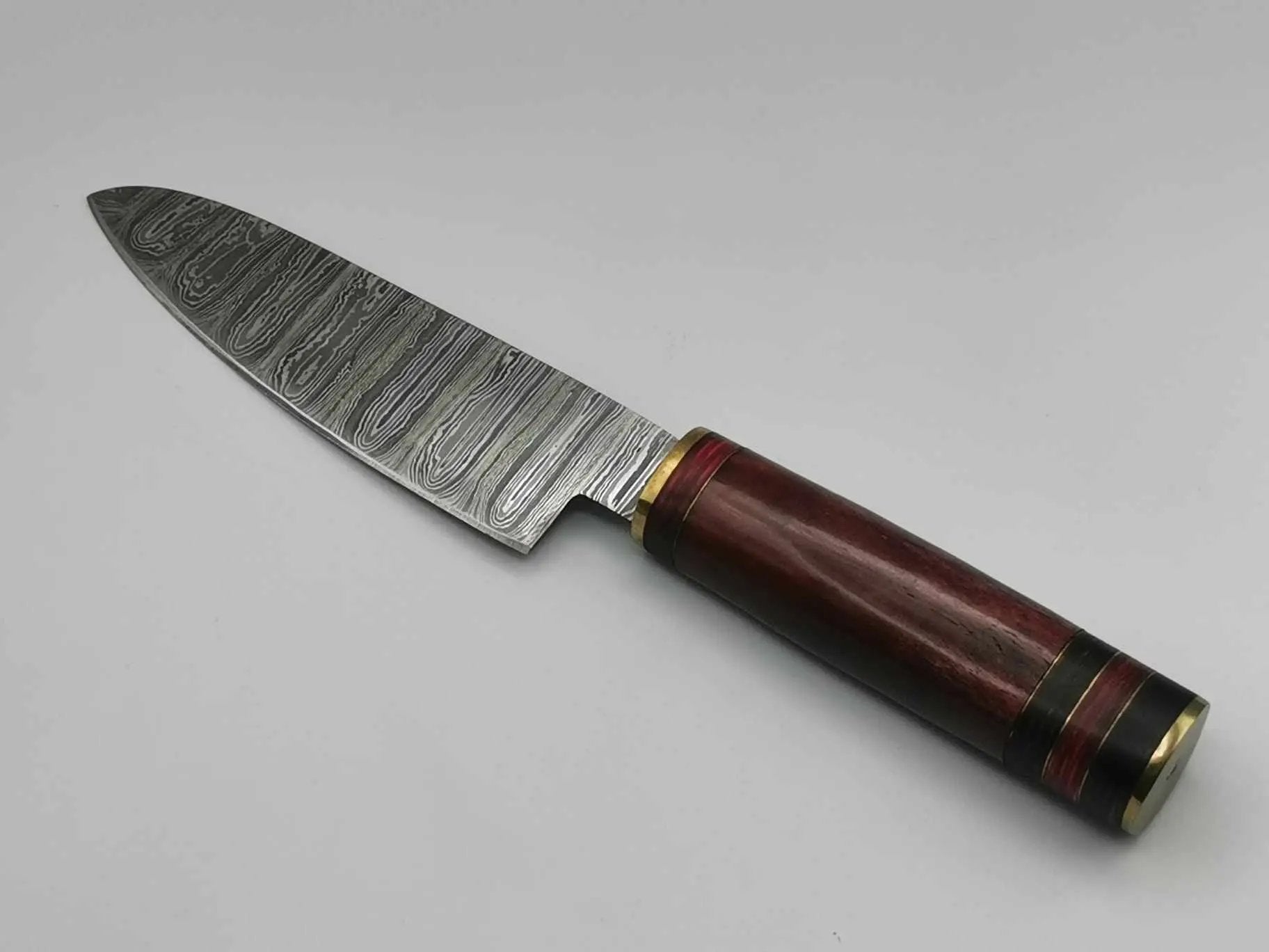 Couteau de Cuisine en Damas - Le Nippon Hosteel