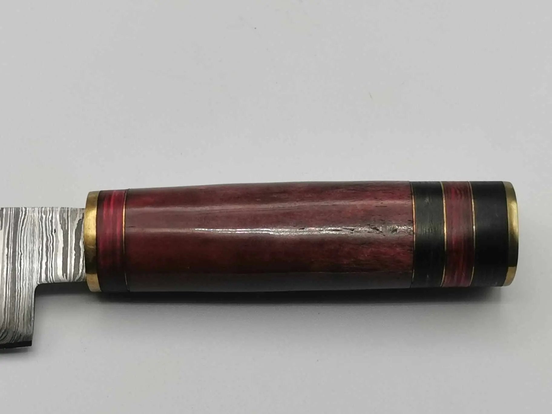 Couteau de Cuisine en Damas - Le Nippon Hosteel