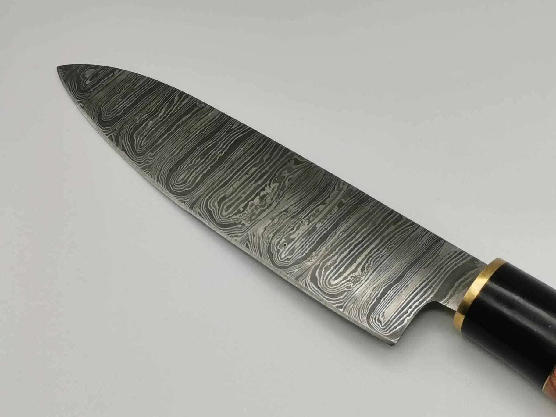 Couteau de Cuisine en Damas - Le Yang Hosteel