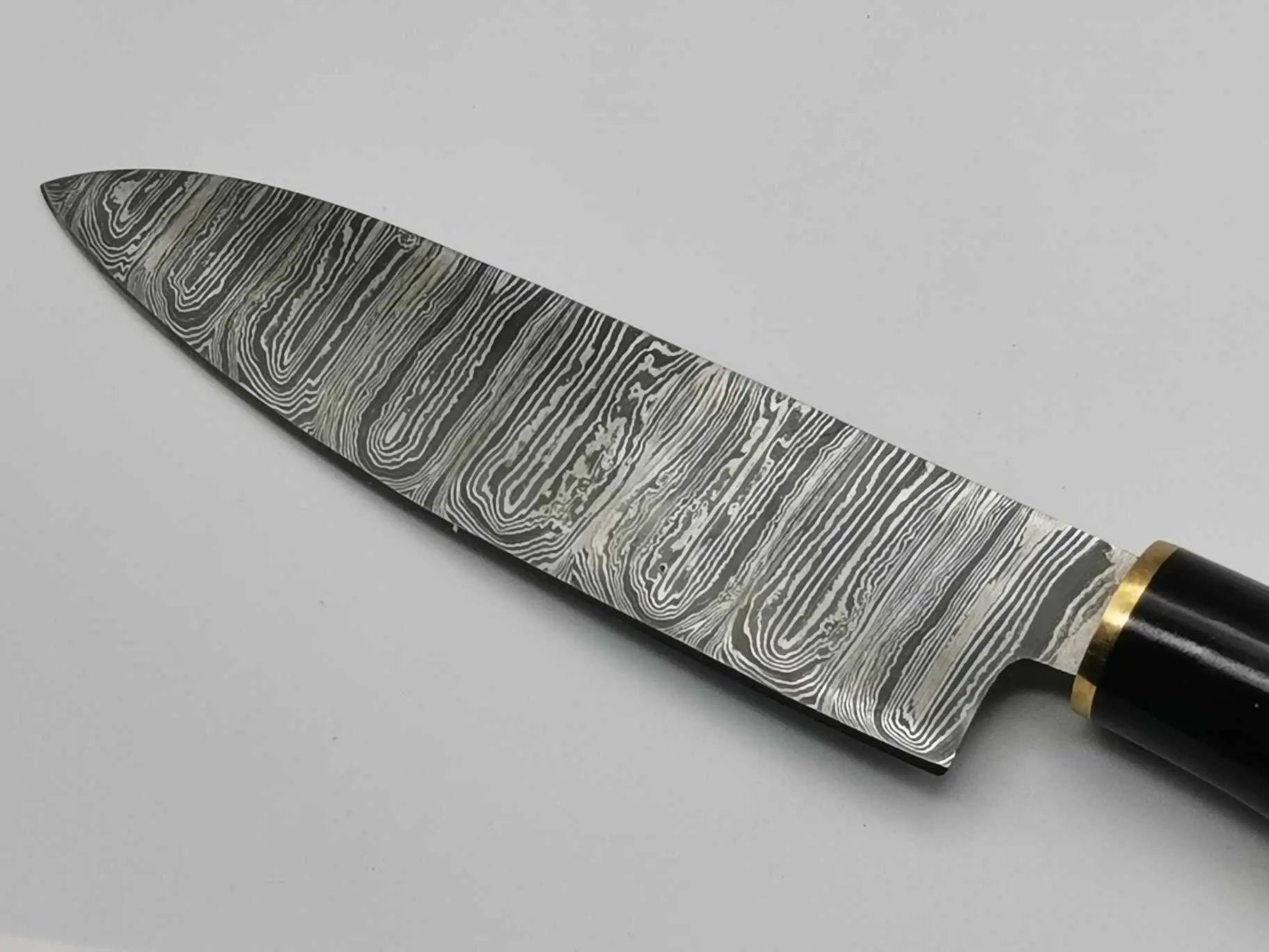 Couteau de Cuisine en Damas - Le Yang Hosteel