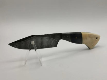 Couteau de Chasse en Damas - L’Albaron Hosteel