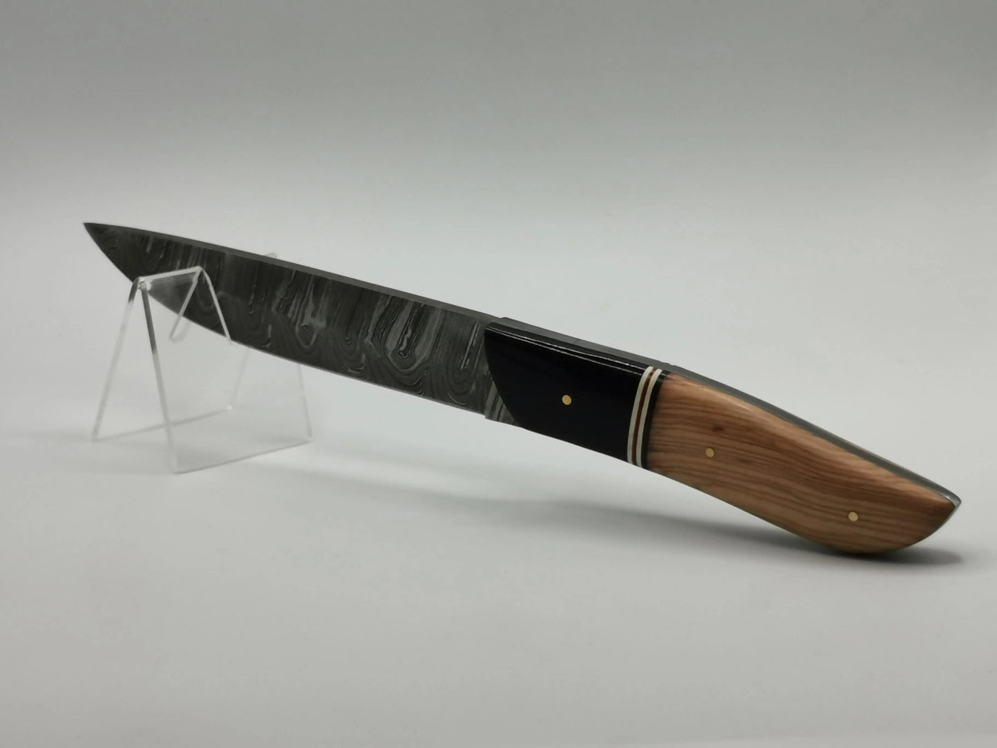 Couteau de Chasse en Damas - L'Auriac Hosteel