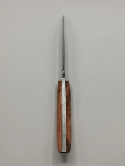 Couteau de Chasse en Damas - Le Camargo Hosteel