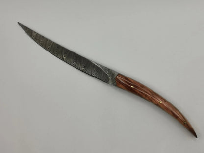 Couteau de Chasse en Damas - Le Camargo Hosteel