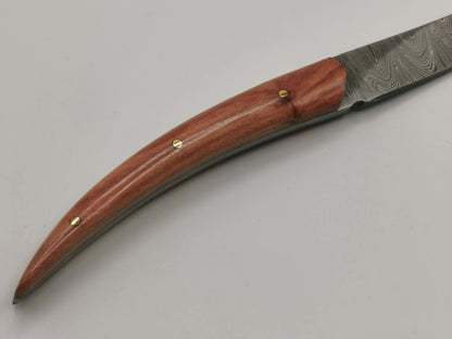 Couteau de Chasse en Damas - Le Camargo Hosteel