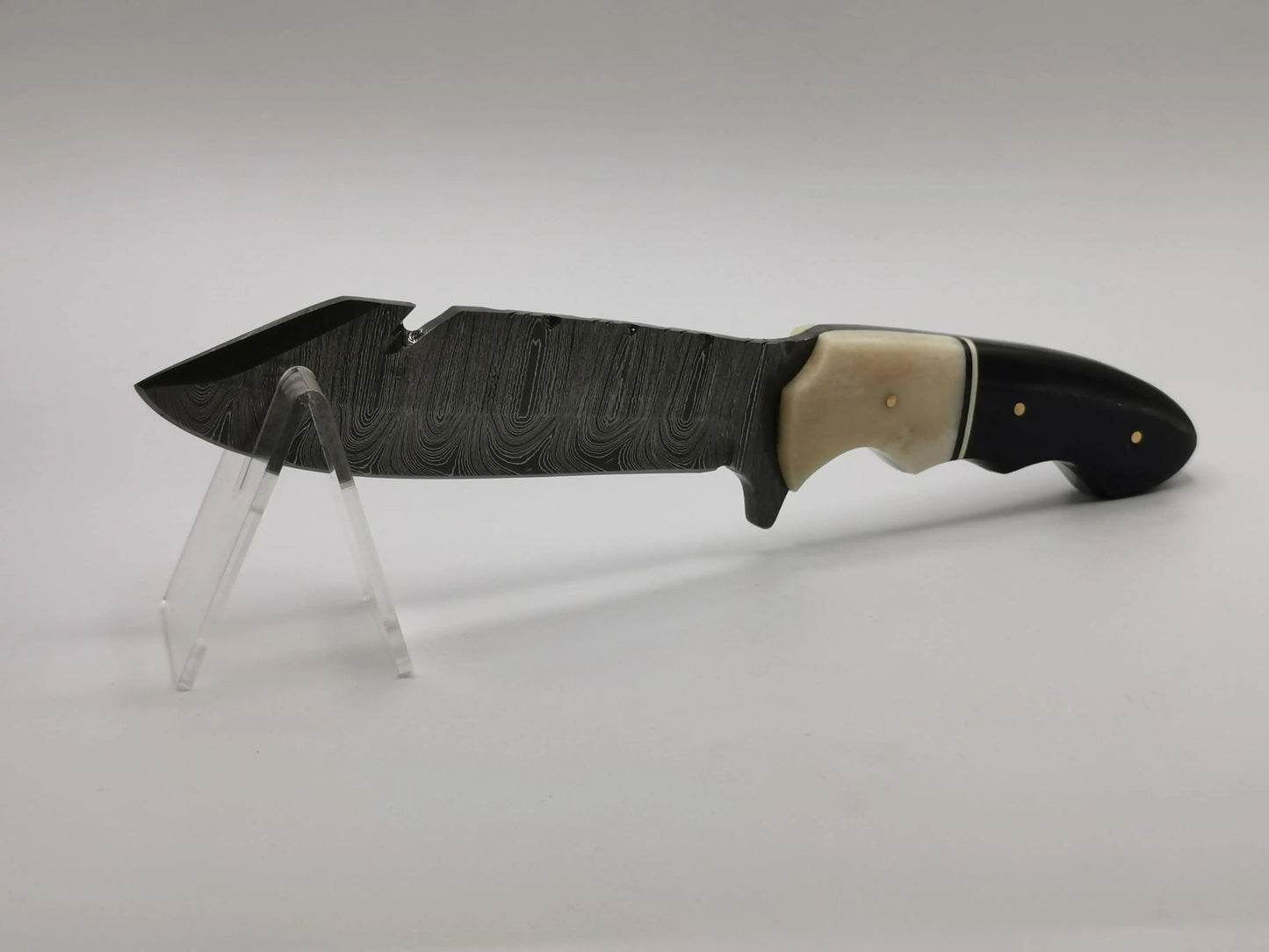 Couteau de chasse en Damas - Le Frégat Hosteel
