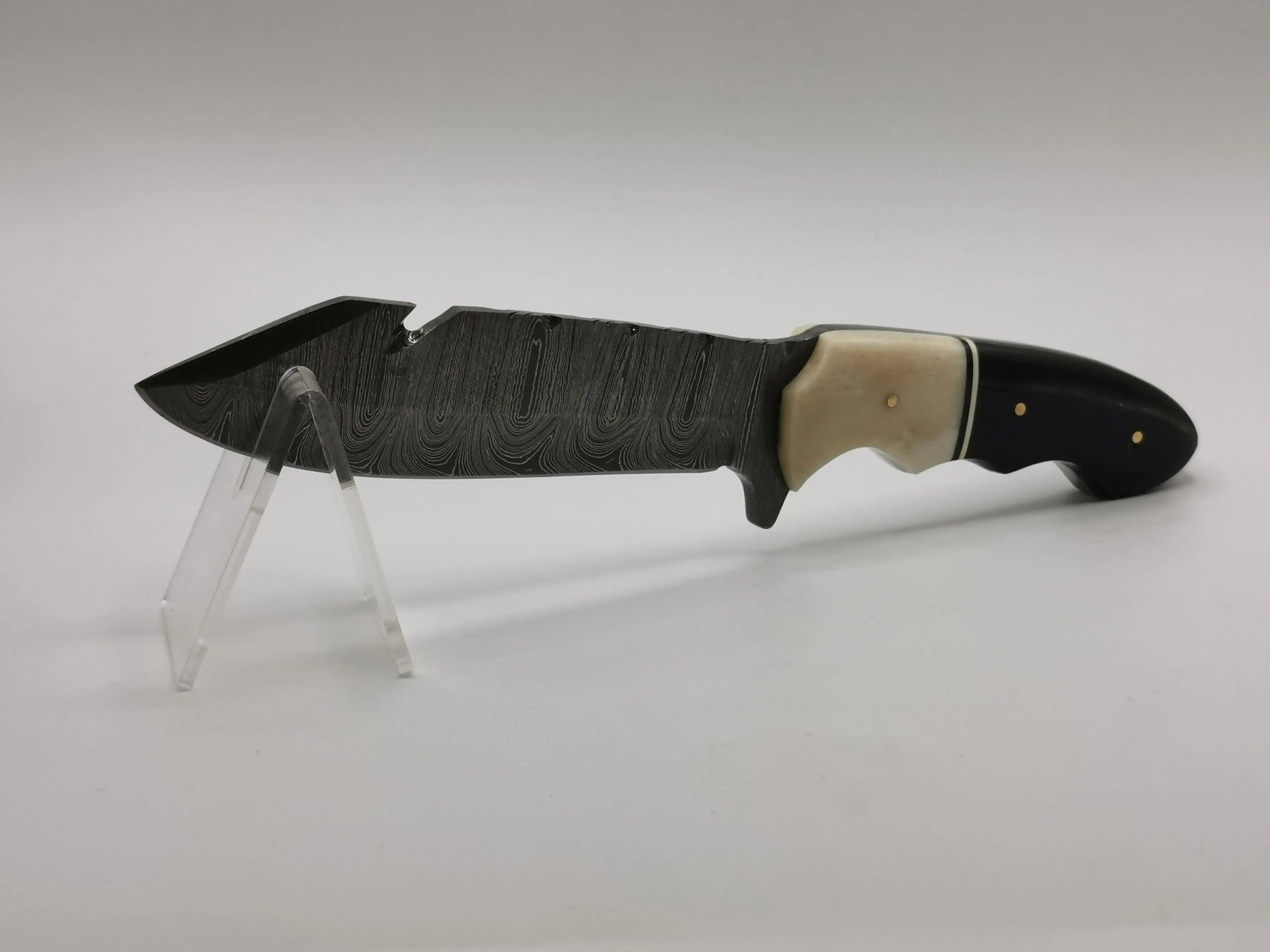 Couteau de chasse en Damas - Le Frégat Hosteel