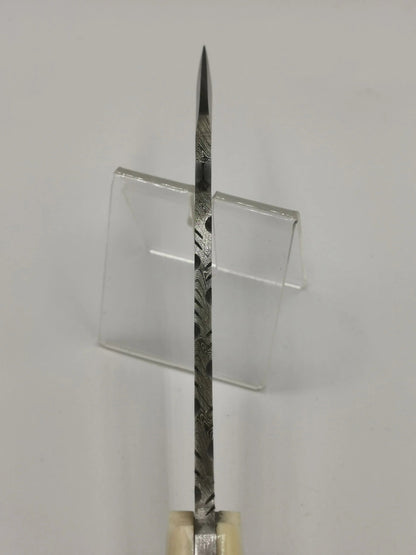 Couteau de chasse en Damas - Le Frégat Hosteel