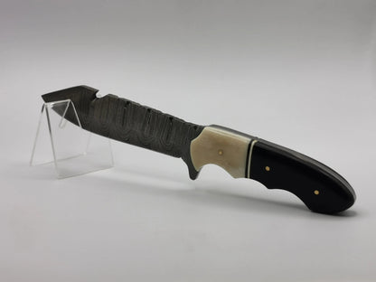 Couteau de chasse en Damas - Le Frégat Hosteel