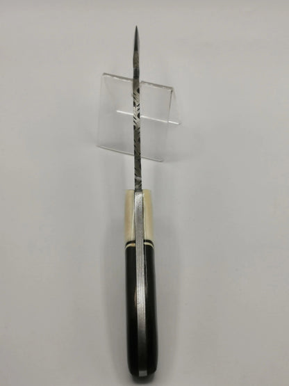 Couteau de chasse en Damas - Le Frégat Hosteel