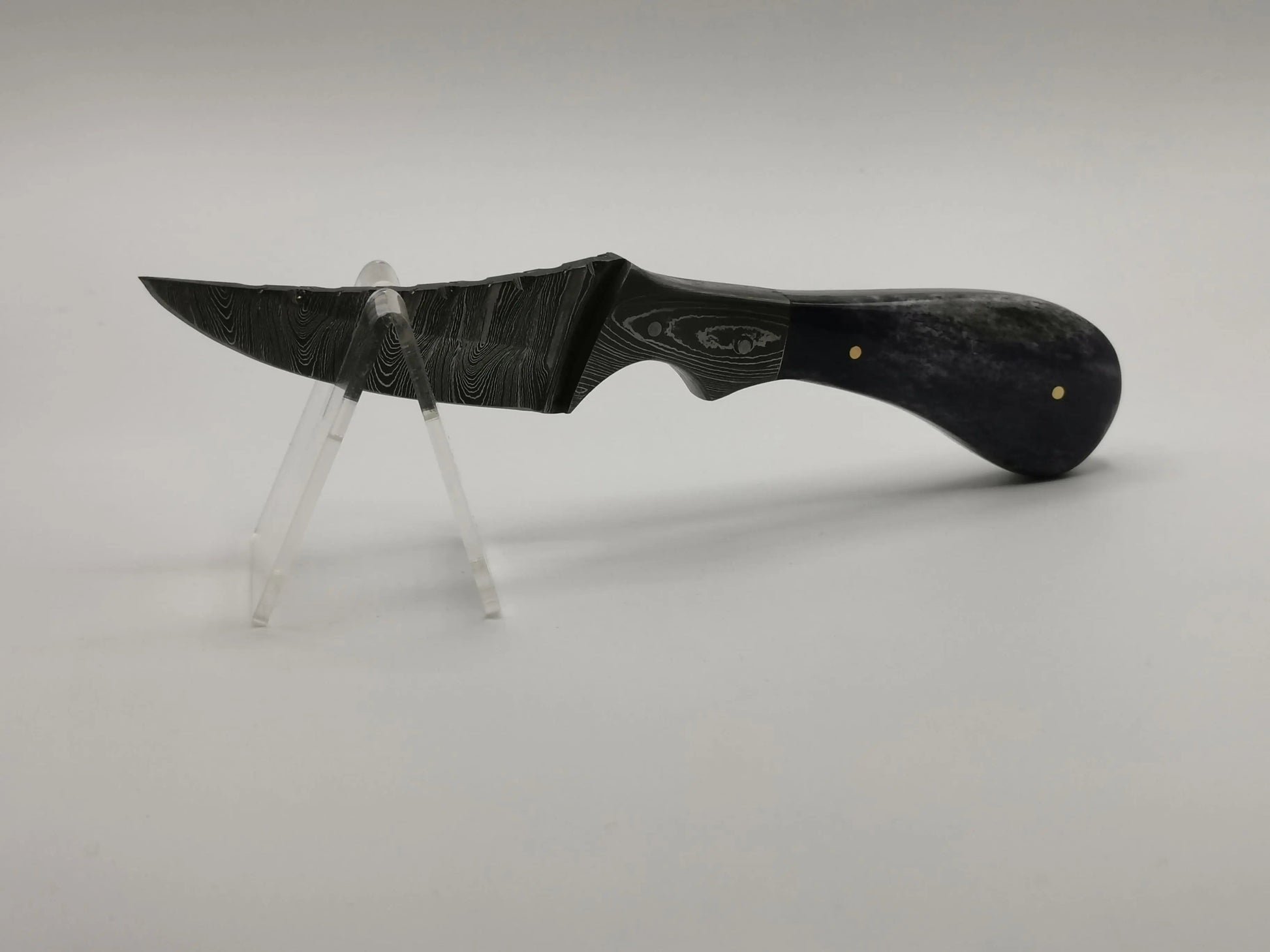 Couteau de Chasse en Damas - Le Lavandou Hosteel