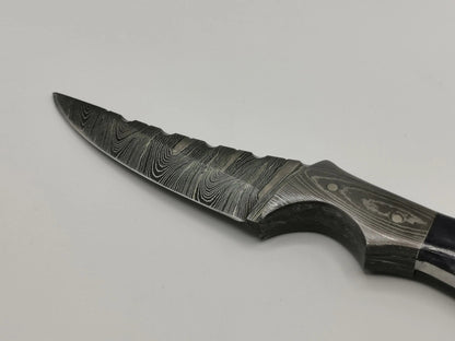 Couteau de Chasse en Damas - Le Lavandou Hosteel