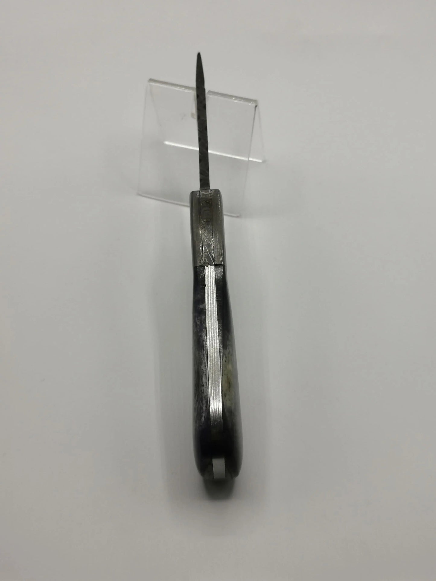 Couteau de Chasse en Damas - Le Lavandou Hosteel