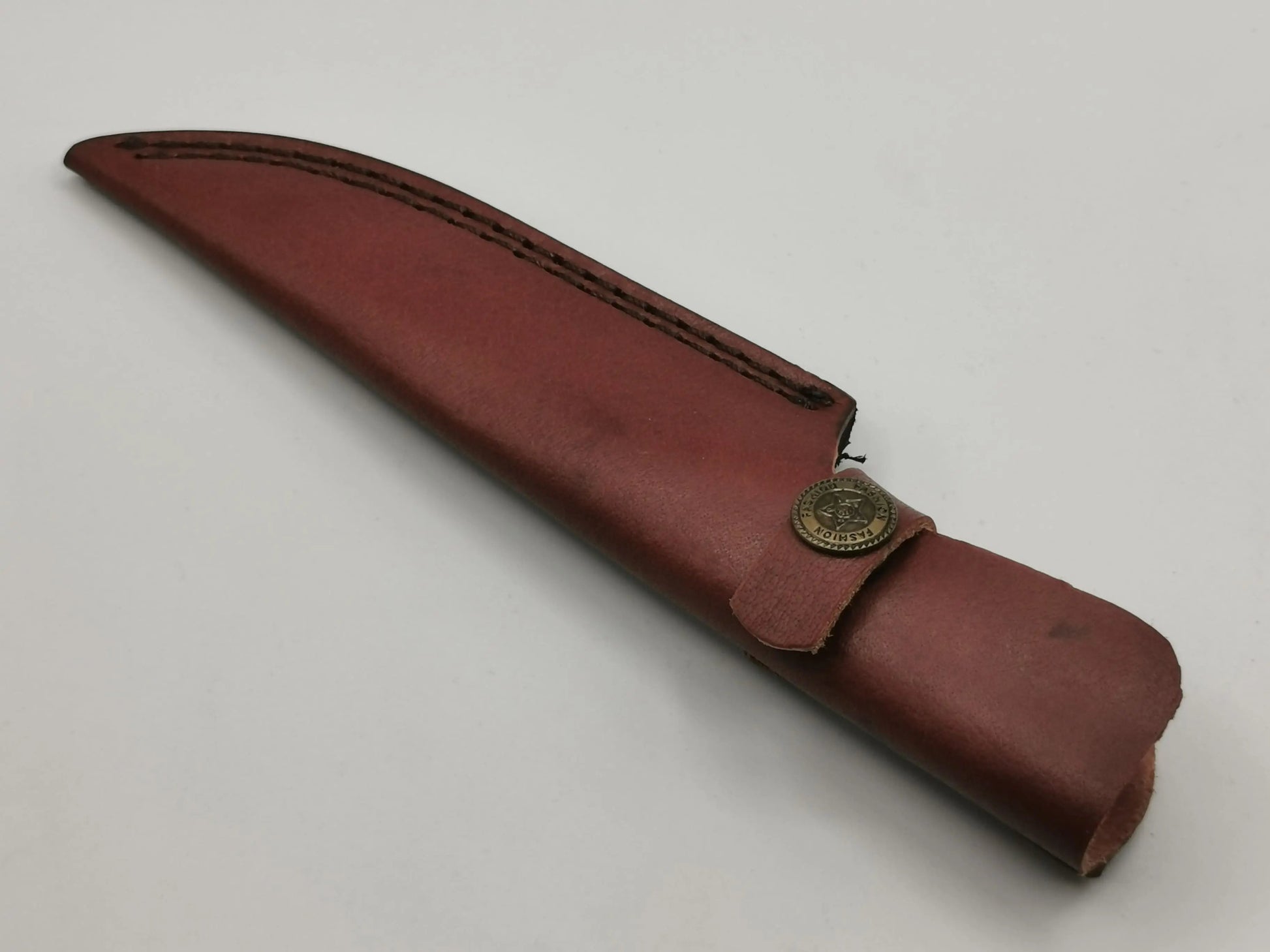 Couteau de chasse en Damas- Le Mirabeau Hosteel