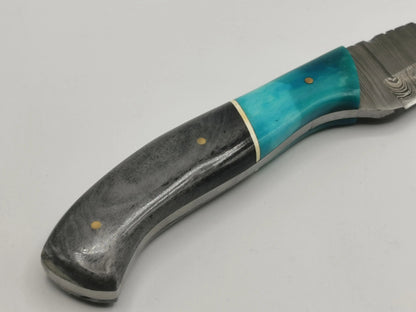 Couteau de chasse en Damas- Le Mirabeau Hosteel