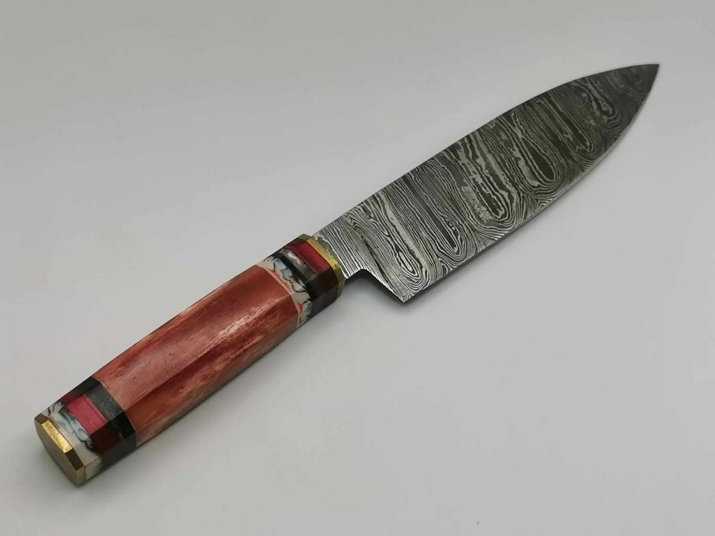 Couteau de Cuisine en Damas - Le Yakuza Hosteel