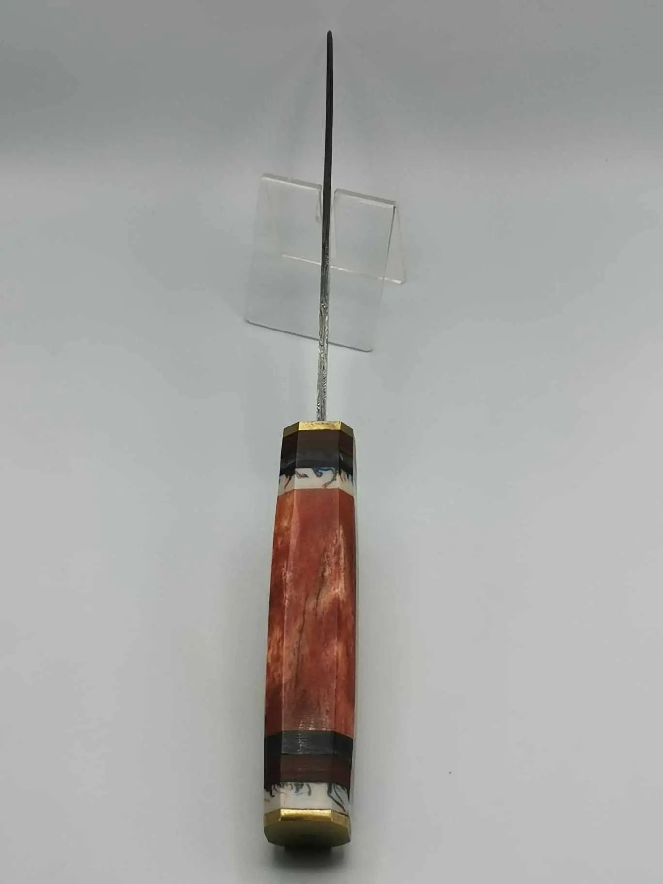 Couteau de Cuisine en Damas - Le Yakuza Hosteel