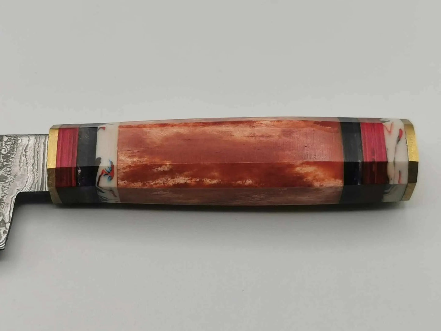 Couteau de Cuisine en Damas - Le Yakuza Hosteel