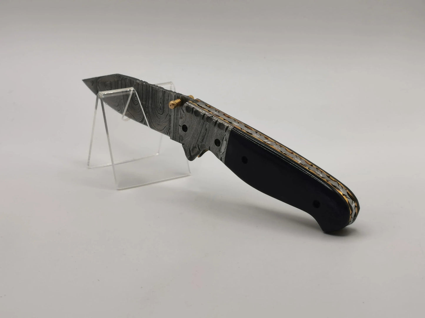 Couteau de Poche en Damas - L'Oustaou Hosteel