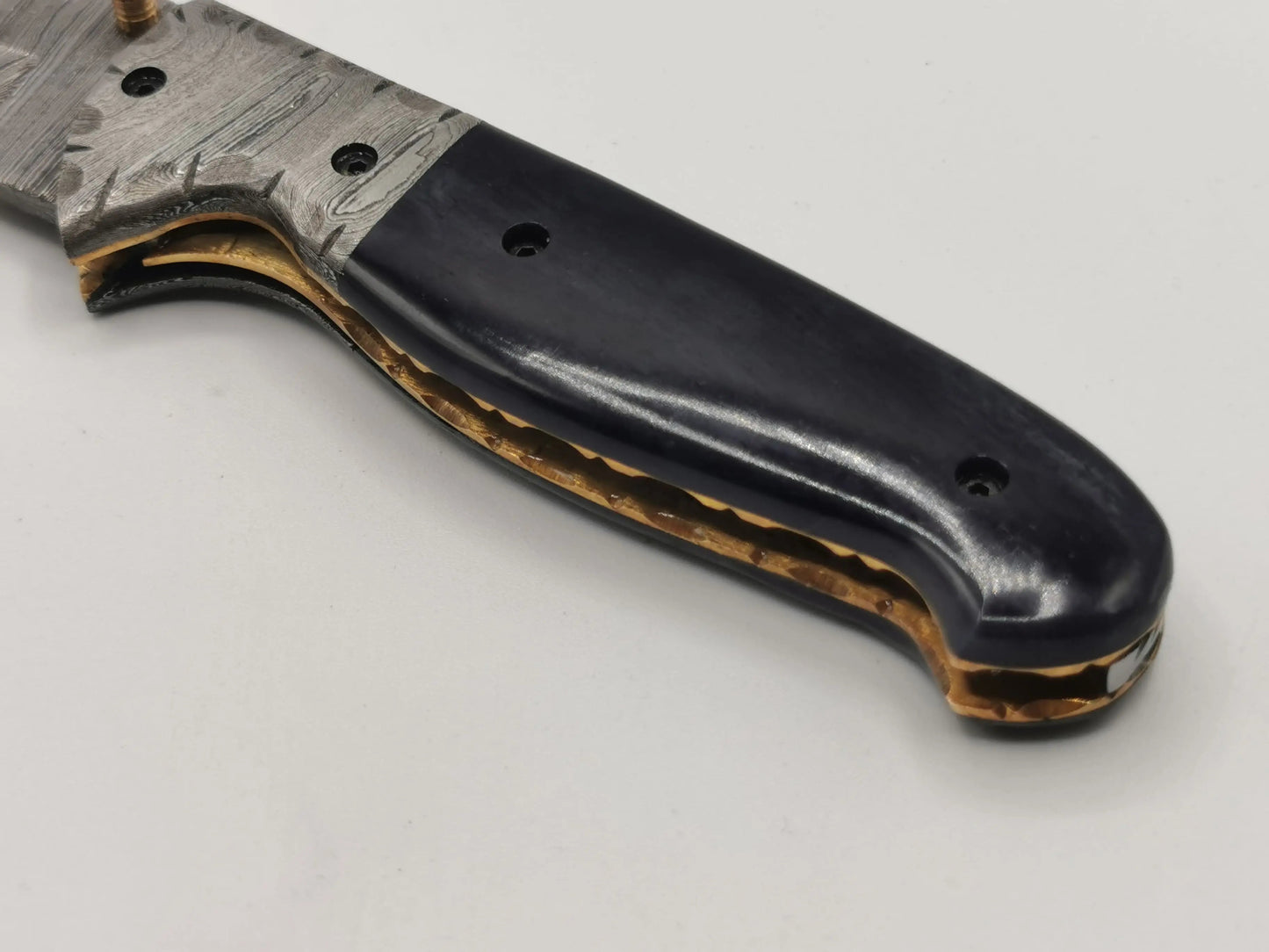 Couteau de Poche en Damas - L'Oustaou Hosteel