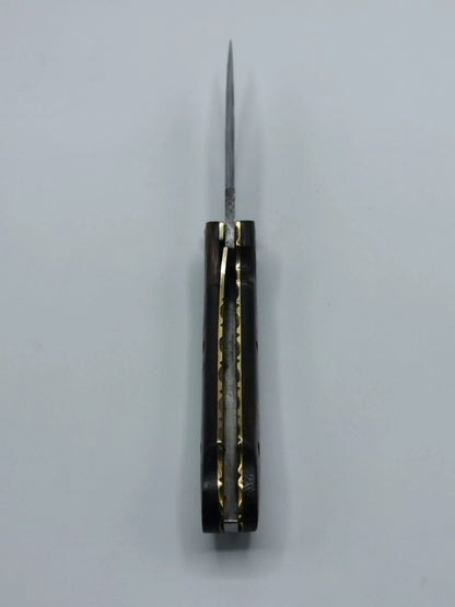 Couteau de Poche en Damas - Le Baou Hosteel