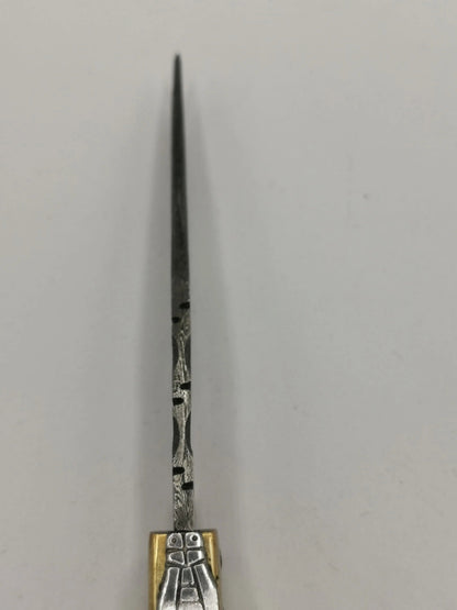 Couteau de Poche en Damas - Le Berger Hosteel