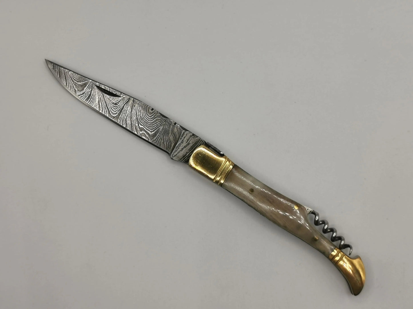 Couteau de Poche en Damas - Le Berger Hosteel
