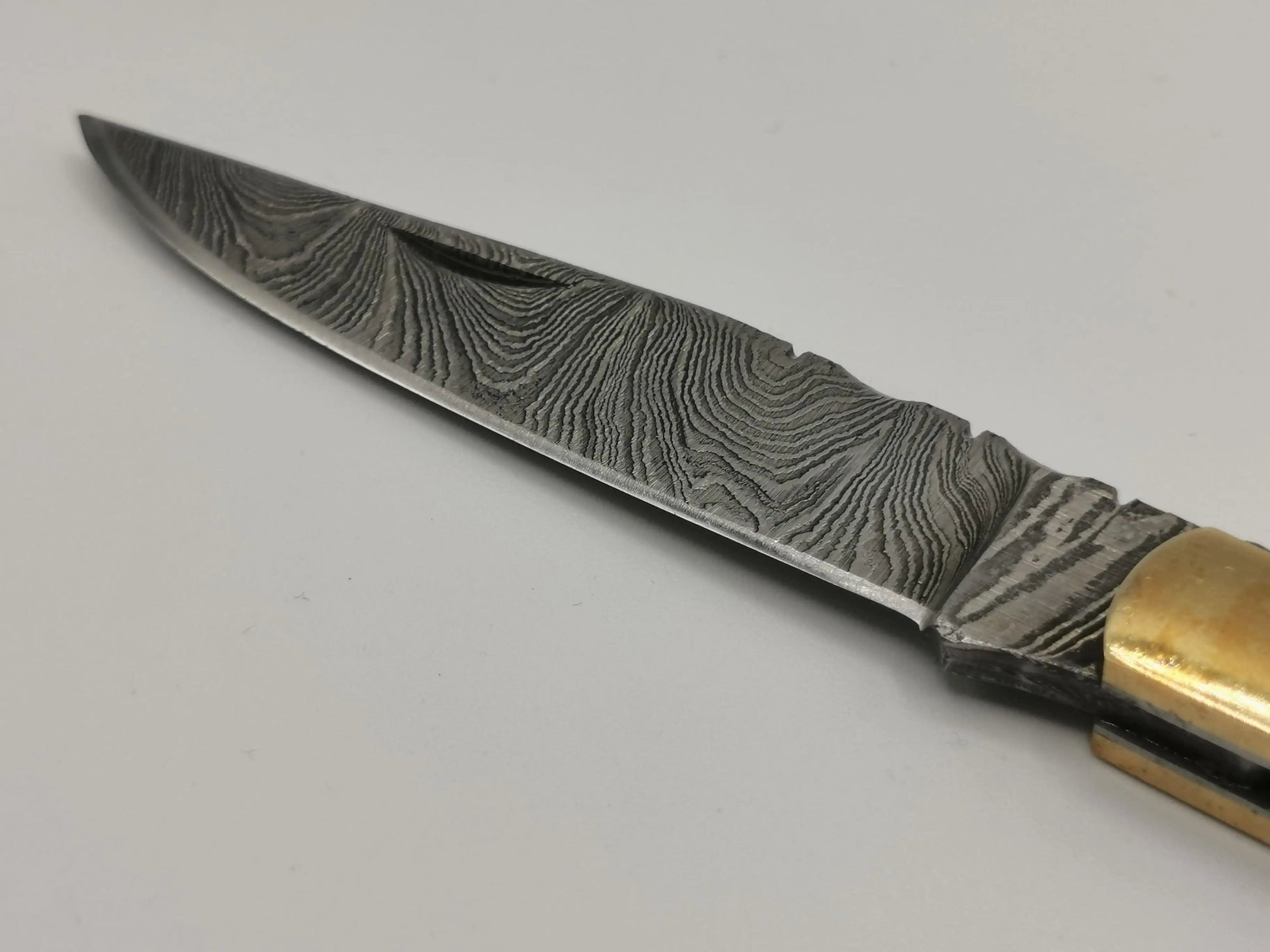 Couteau de Poche en Damas - Le Berger Hosteel