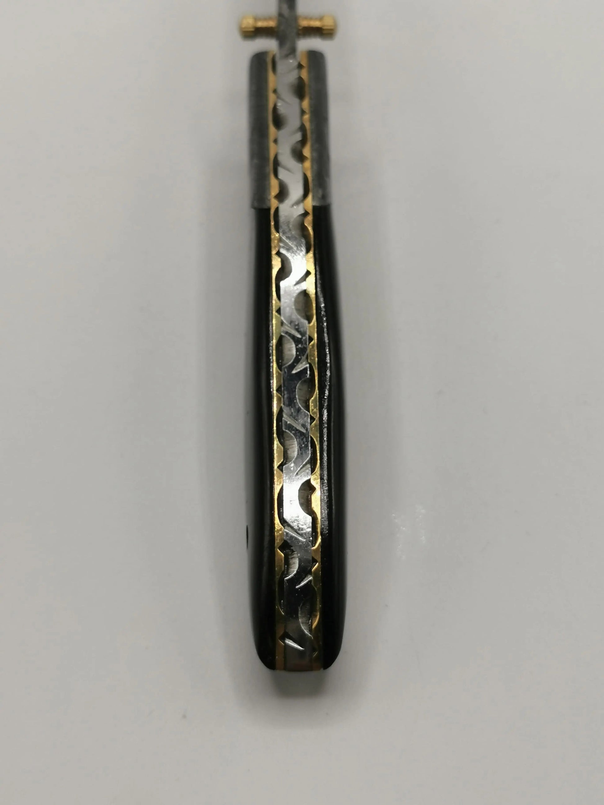 Couteau de Poche en Damas - Le Caladou Hosteel