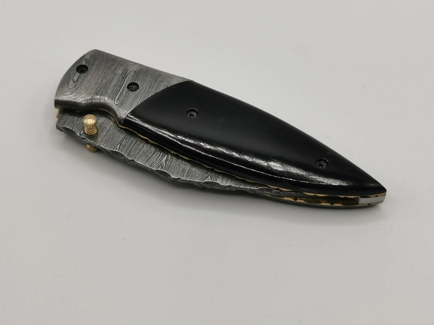 Couteau de Poche en Damas - Le Caladou Hosteel