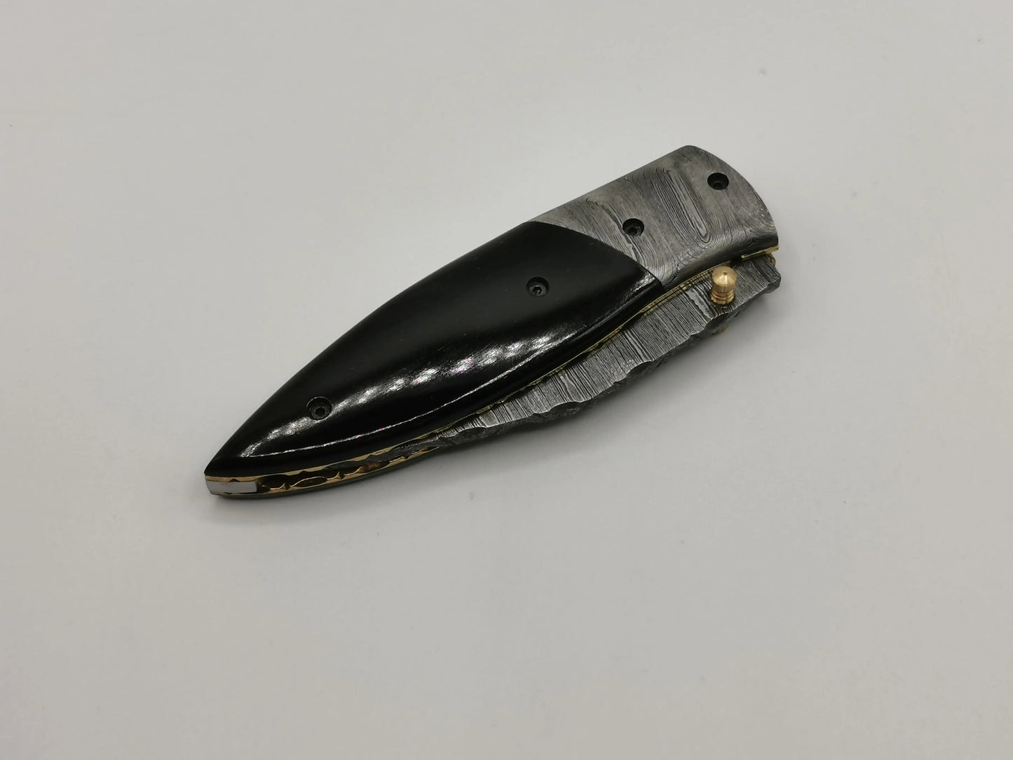 Couteau de Poche en Damas - Le Caladou Hosteel