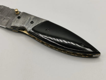 Couteau de Poche en Damas - Le Caladou Hosteel