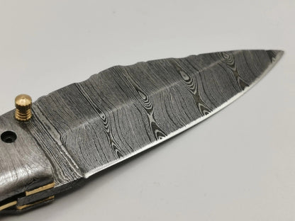 Couteau de Poche en Damas - Le Caladou Hosteel