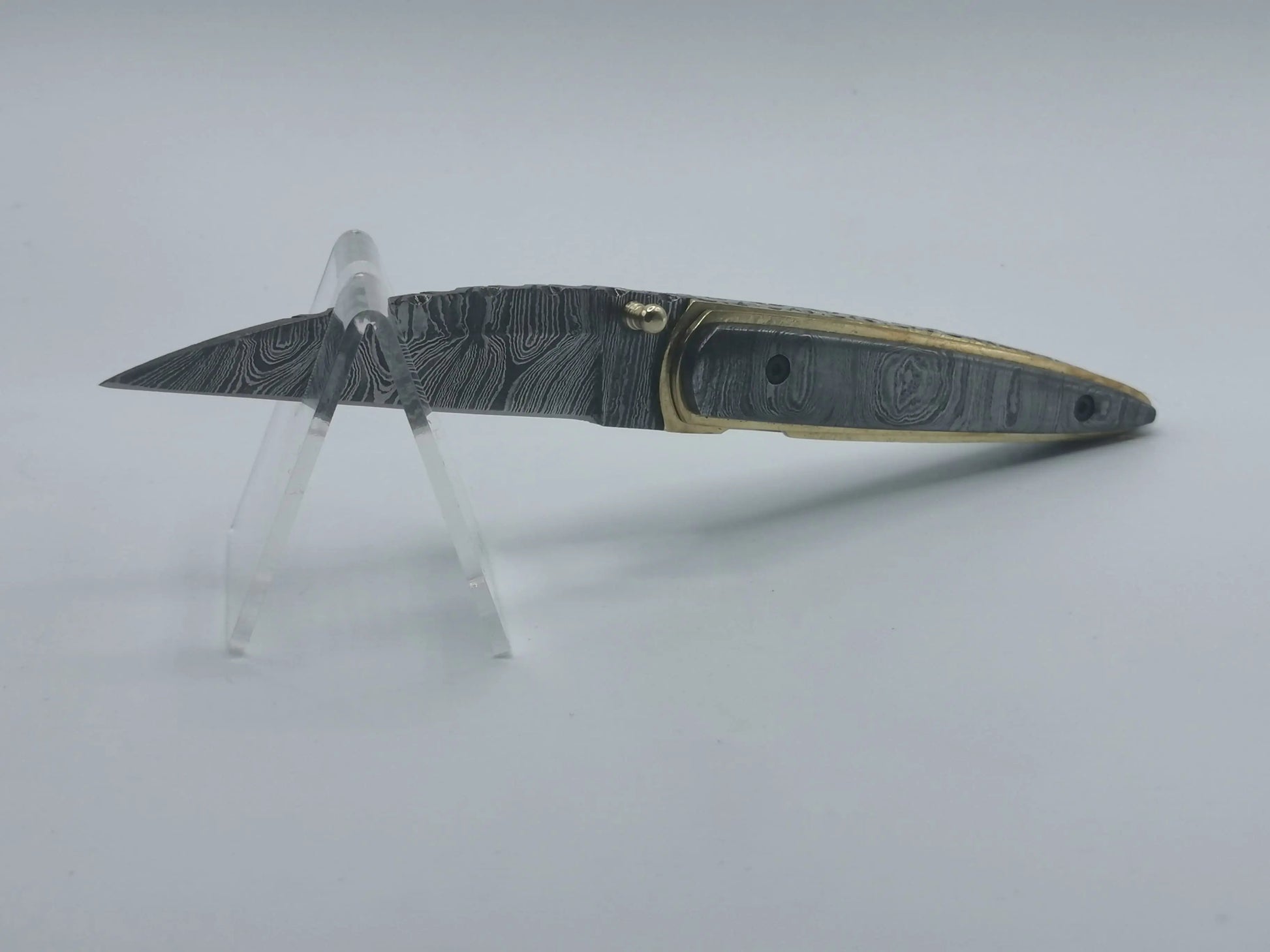 Couteau de Poche en Damas - Le Ferranel Hosteel