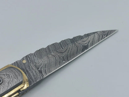 Couteau de Poche en Damas - Le Ferranel Hosteel