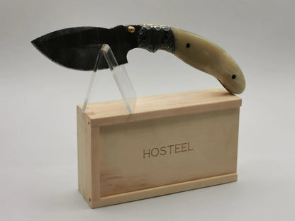 Couteau de Poche en Damas - Le Pastourel Hosteel