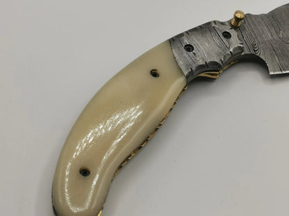 Couteau de Poche en Damas - Le Pastourel Hosteel