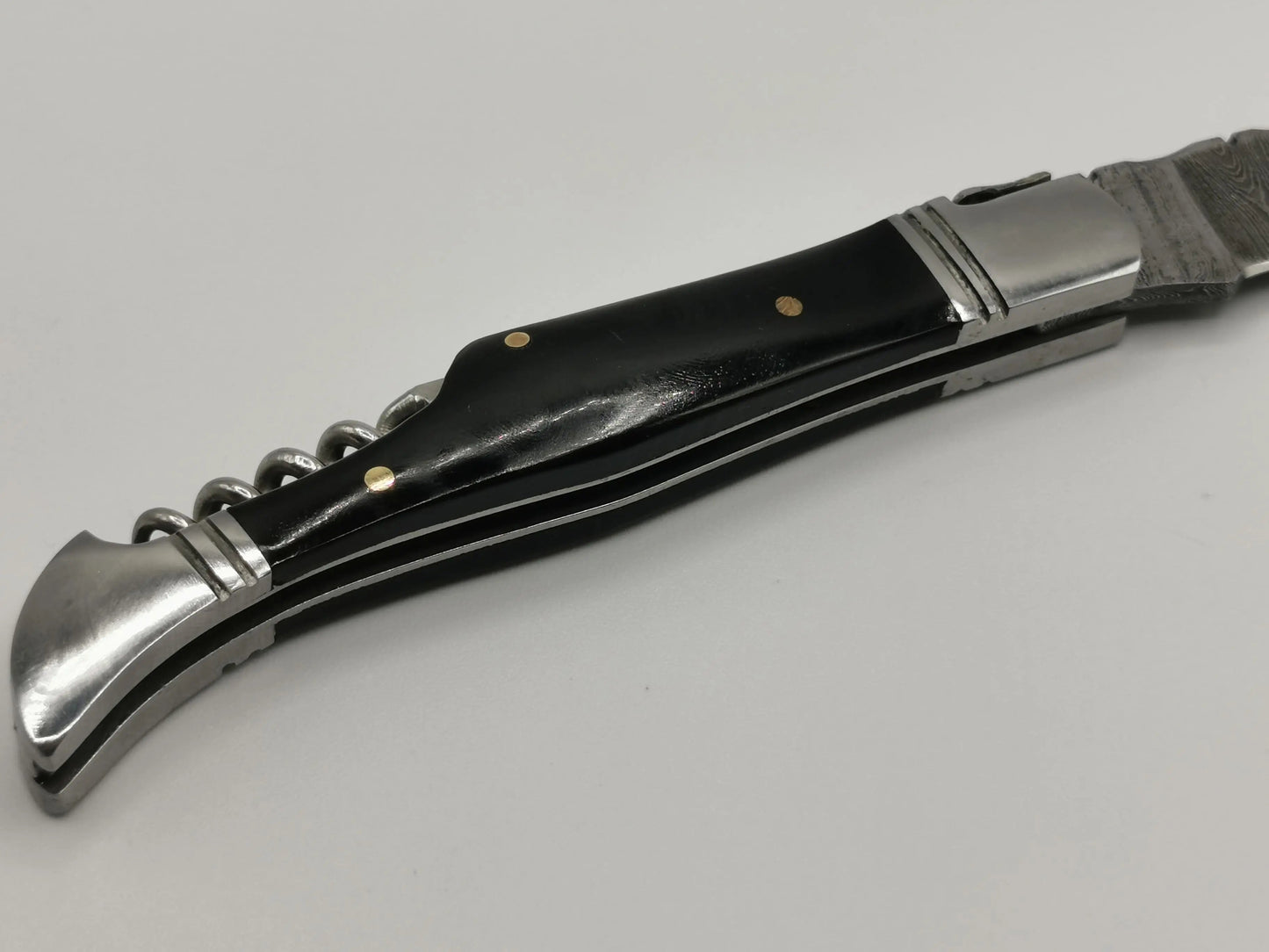 Couteau de Poche en Damas - Le Peyrasson Hosteel