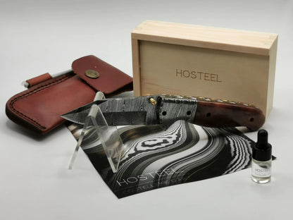 Couteau de Poche en Damas - Le Roussano Hosteel