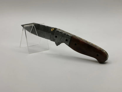 Couteau de Poche en Damas - Le Roussano Hosteel