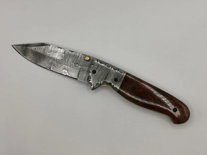 Couteau de Poche en Damas - Le Roussano Hosteel