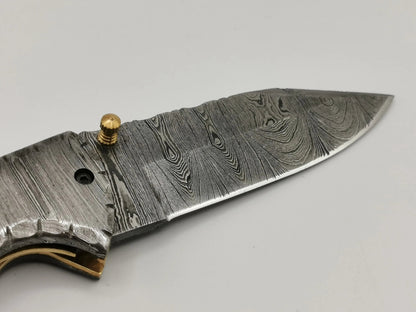 Couteau de Poche en Damas - Le Roussano Hosteel