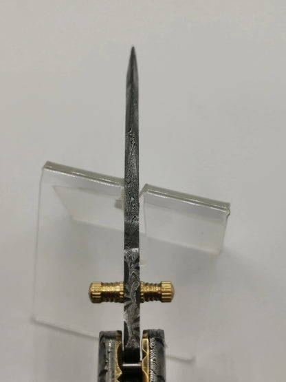 Couteau de Poche en Damas - Le Roussillon Hosteel