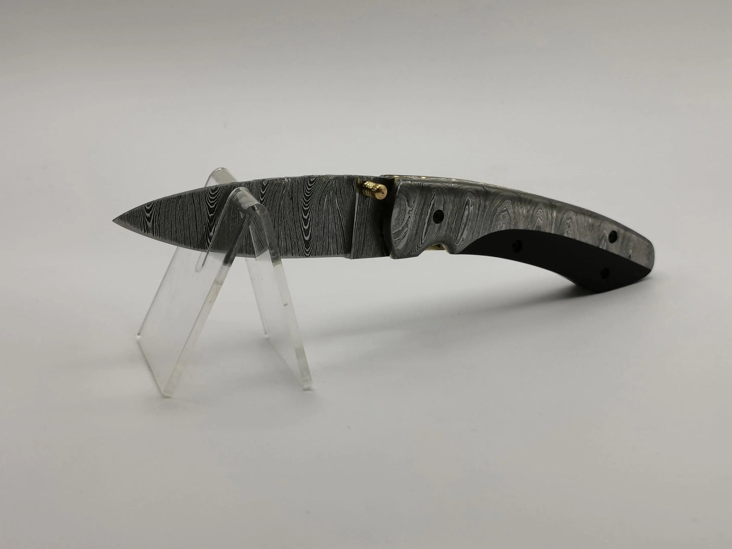 Couteau de Poche en Damas - Le Saren Hosteel