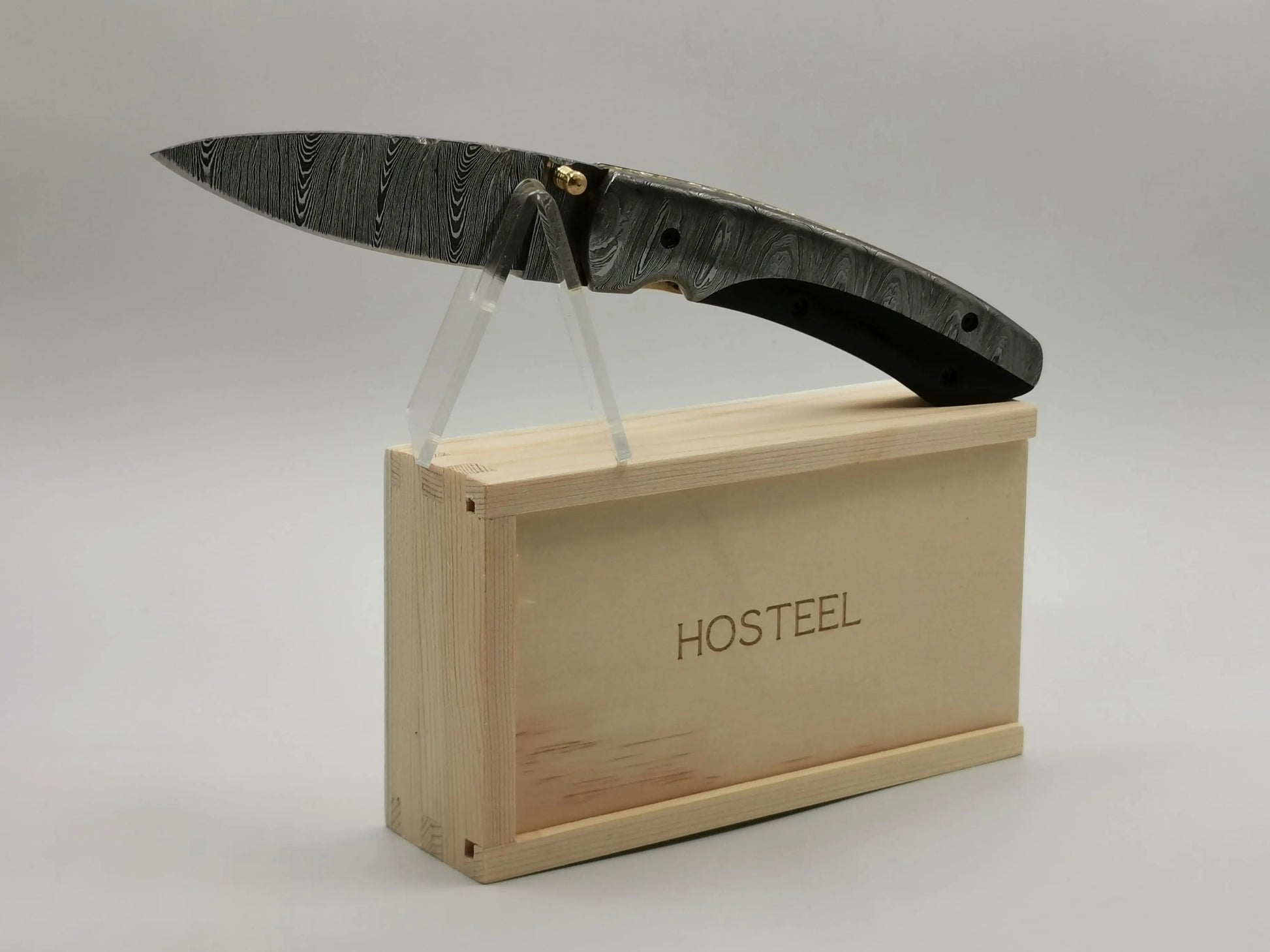 Couteau de Poche en Damas - Le Saren Hosteel