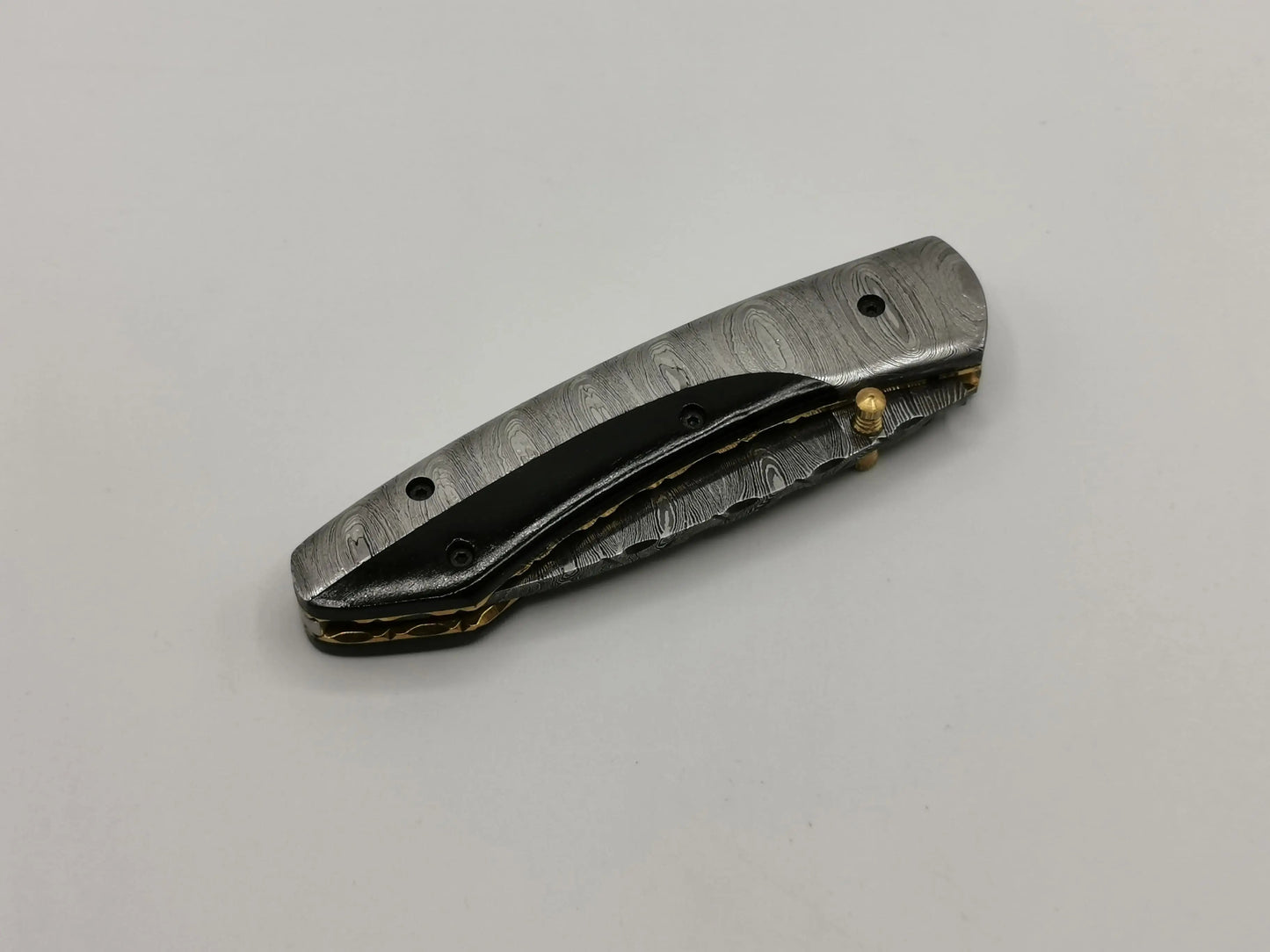 Couteau de Poche en Damas - Le Saren Hosteel