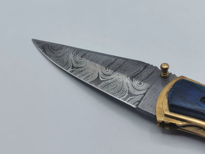 Couteau de Poche en Damas - Le Sirocco Hosteel