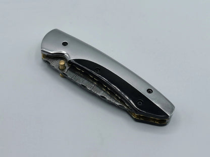 Couteau de Poche en Damas - Le Ventadou Hosteel