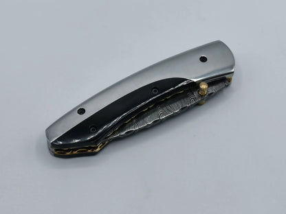 Couteau de Poche en Damas - Le Ventadou Hosteel