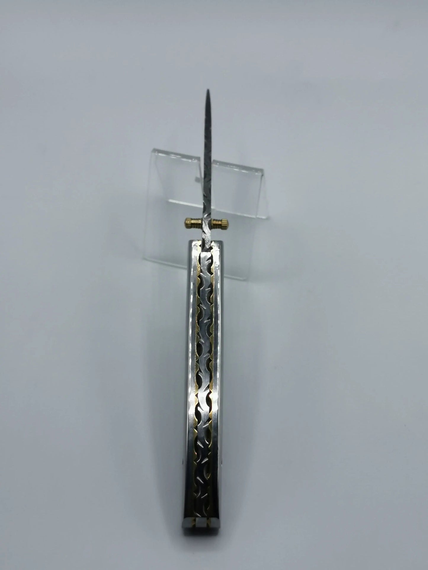 Couteau de Poche en Damas - Le Ventadou Hosteel